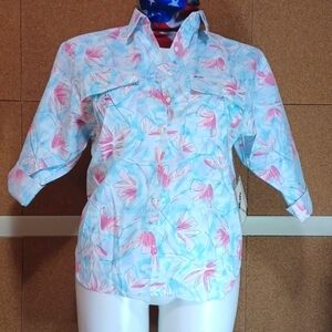 ALAIS BLOUSE SIZE LARGE IN A BEAUTIFUL AQUA ROSE COLOR